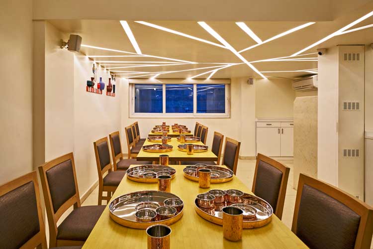Authentic Kolhapuri Veg & Non Veg Restaurant